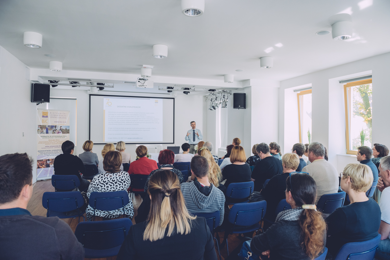 Predavanje v konferenčni dvorani KULT316